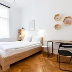 Check-in Апартаменты *