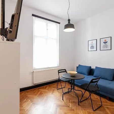 Apartment Check-in *