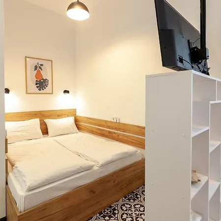 Apartment Check-in *